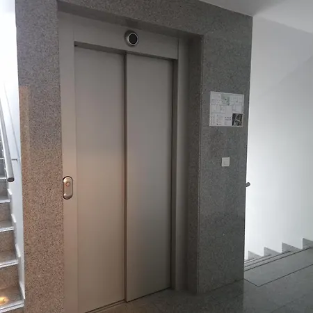 Heart Of With Free Parking