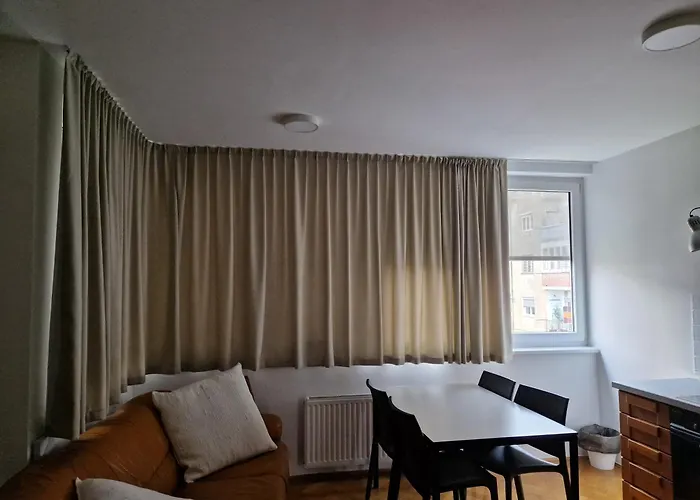 Heart Of With Free Parking 아파트 *