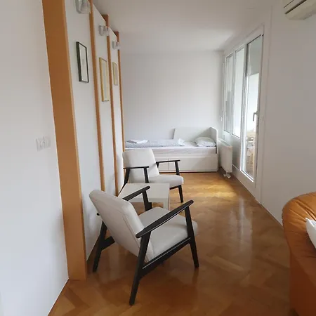 Heart Of With Free Parking Daire