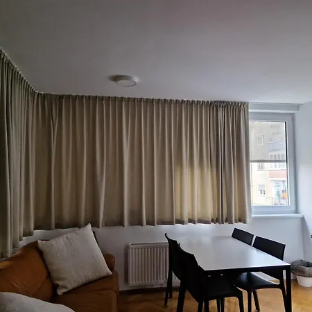 Heart Of With Free Parking Appartement *