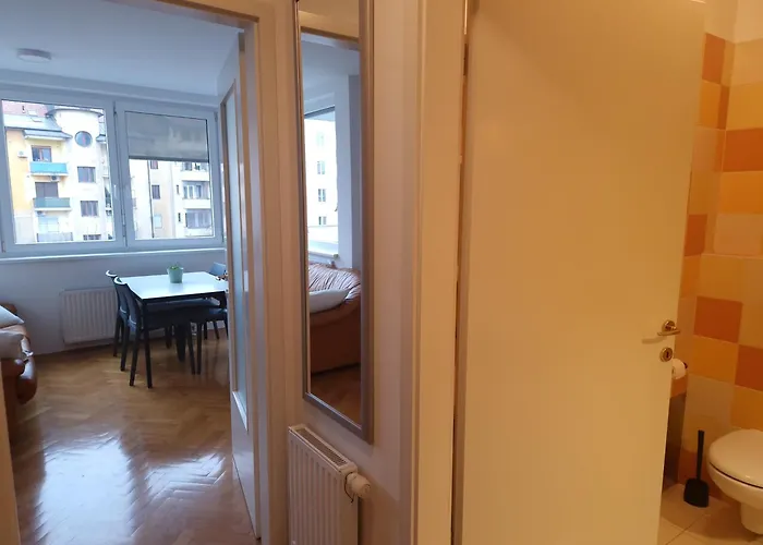 Heart Of With Free Parking Apartma *