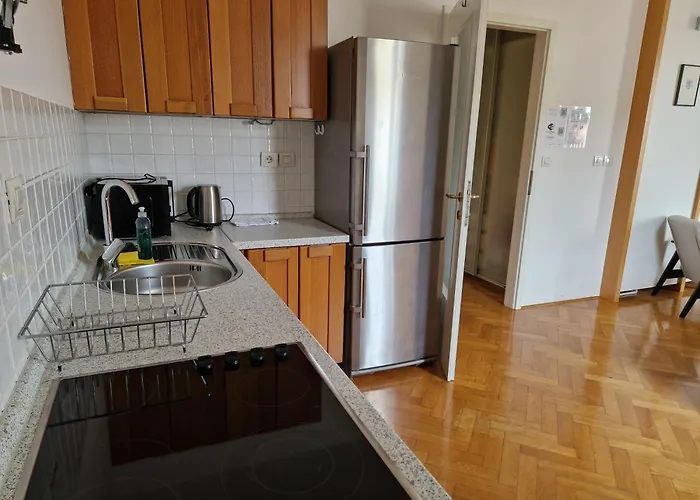 Heart Of With Free Parking *